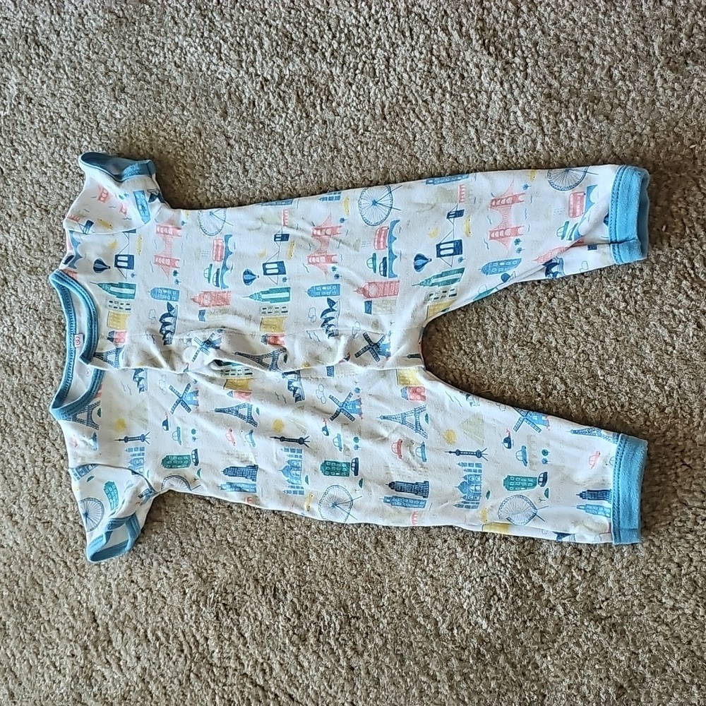 Magnificent Baby Magnetic Short Sleeve Cotton Romper- World Cities Size 6M